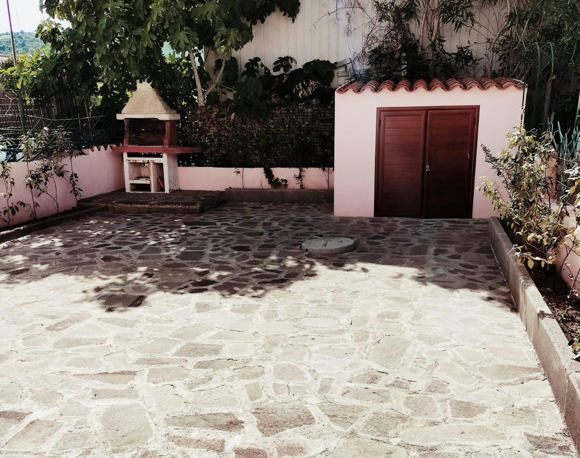 Villa Trilocale Dory A San Teodoro à San Teodoro  Extérieur photo