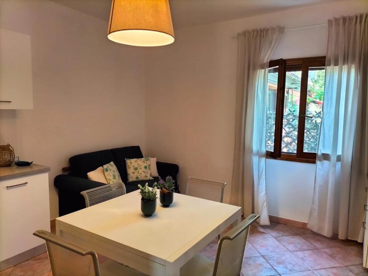 Villa Trilocale Dory A San Teodoro à San Teodoro  Extérieur photo