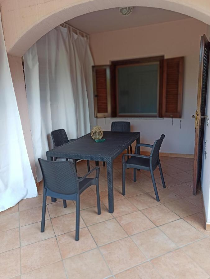 Villa Trilocale Dory A San Teodoro à San Teodoro  Extérieur photo